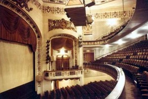 The Shubert Theatre opened in 1913 with British actor Johnston Forbes-Robertson’s repertory company.