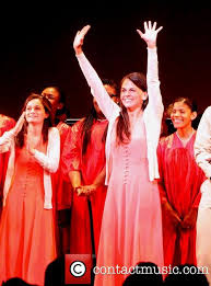 Sutton Foster comes to Broadway in Violet.